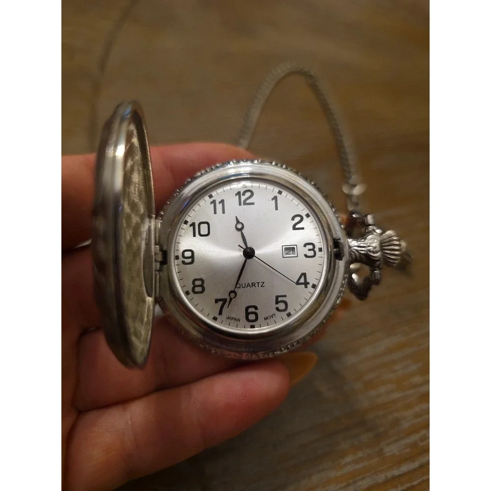 Vintage Steam Engine Train Quartz Pocket Watch Silver Gold Tone with Chain‎